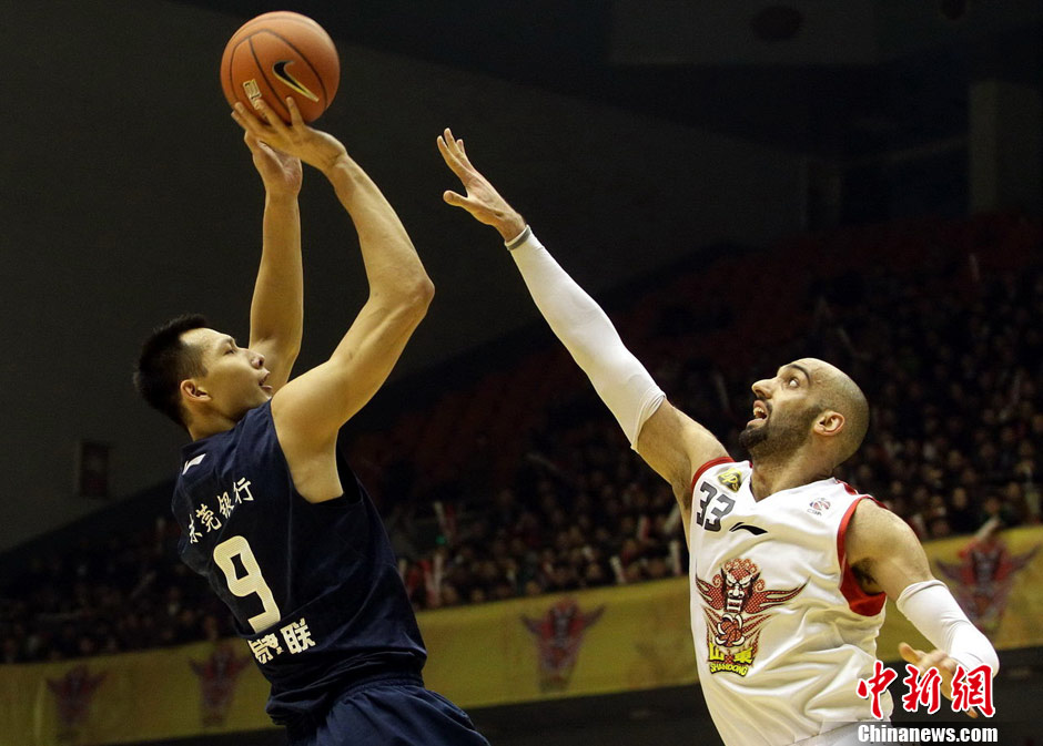 年轻球员提 年轻球员提