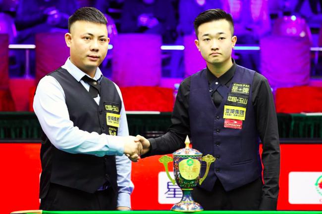 天才少女成 天才少女成