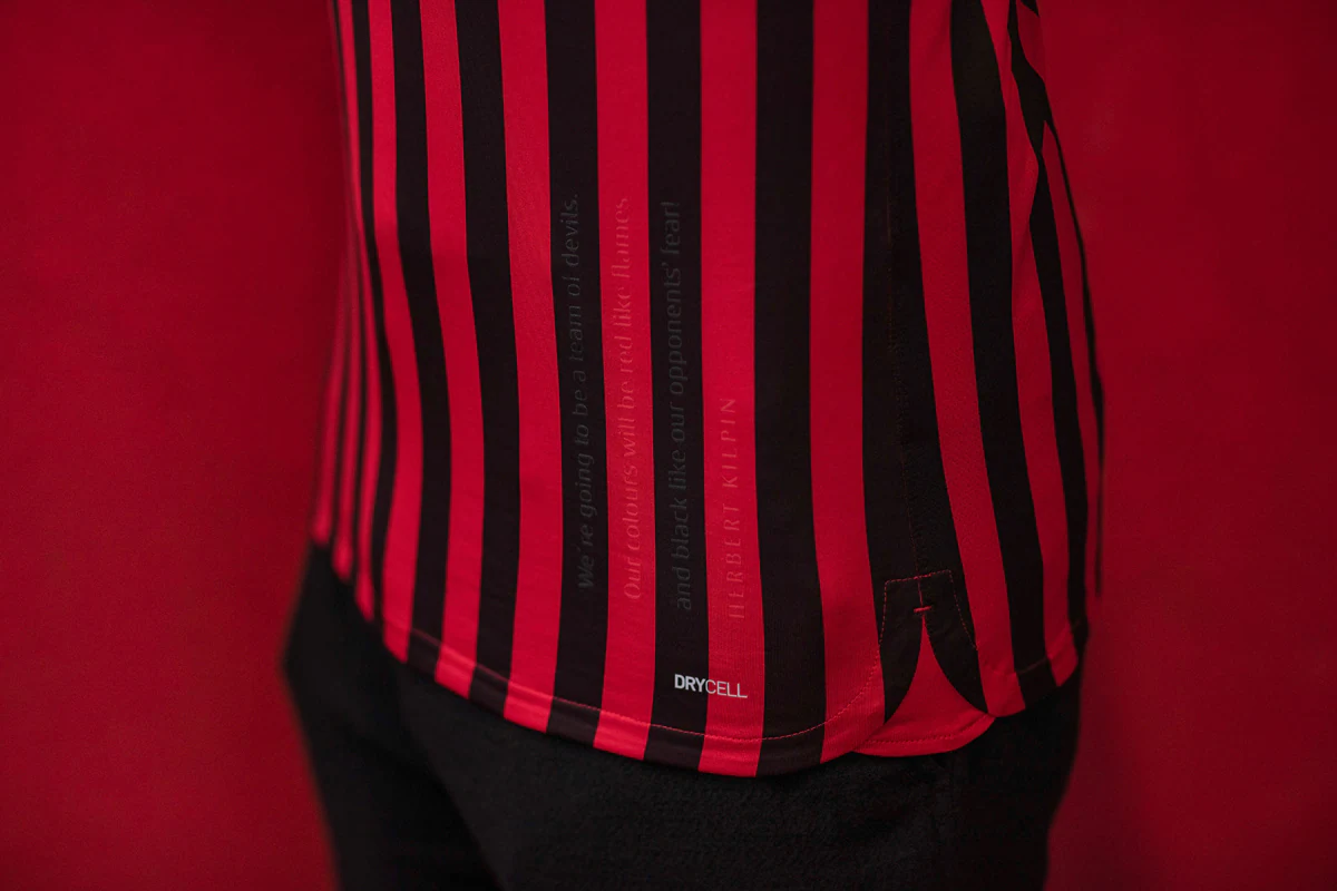 情况下仍保 情况下仍保